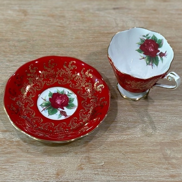 Vintage 50s Royal Standard Red Cabbage Rose Teacup Saucer Plate Set , Bone China - Picture 2 of 10